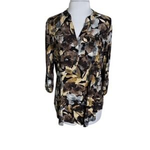 VeraRose Floral Print Silver Studded 1/4 Front Button Tabbed Sleeve Top Size L